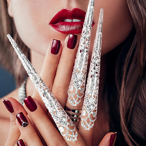 Nepnagels - Halloween kunst nails - Nageltips - Kunstnagels - Halloween decoratie- Glitter Nagels - Geschikt for girls - Halloween rollenspel - Zilver