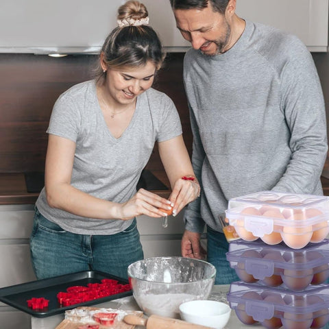 6-Compartment Egg Storage, Portable Transparent PP Material for Picnics Hiking, Compatible with Refrigerator, Blue