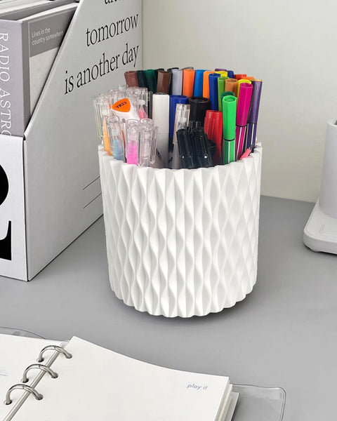Pen Holder - Multifunctional - Makeup Brush Holder 5 Compartments - Aesthetic Design for Home Office Students - White