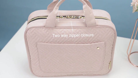 Toilet Bag With Hook - Hanging Toilet Bag - Women and Men - Water Resistant - Makeup Bag - Women's Beauty Case - Toilet Bag - Toilet Sack - Outdoor Travel Toilet Bag - Travel Organizer Men & Women, Girls and Children - Pink - Practical & Portable