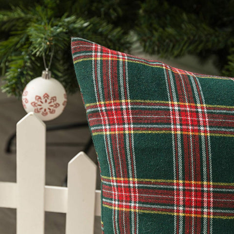 Pillowcase - Set of 2 - 40 x 40 cm cushion cover - indoor Christmas decoration - Christmas ornament - Christmas Pillowcase - Christmas Tartan Cushion Cover - Christmas Classic Tartan Cushion Cover - No core - Green & Red