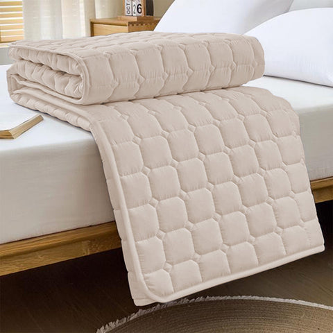 Chmadoxn Queen Mattress, 47×78 Inch Floor Mattress, Thicken Floor Sleeping Pad Foldable, Roll Up Mat Easy to Store and Portable, Mattress Suitable for Camping and Guest Room 47×78 in Pink