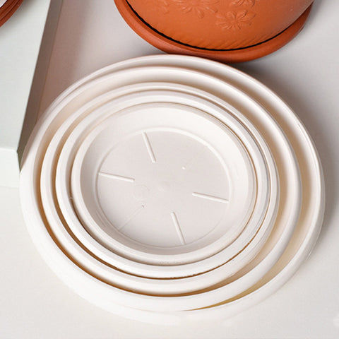 Darzheoy 6 Pack Plant Saucer Tray 3.6 inch, Heavy Duty Plastic Pot Plant Drip Trays Saucers for Indoors Outdoor, Plant Water Tray for Planters 5.3" White
