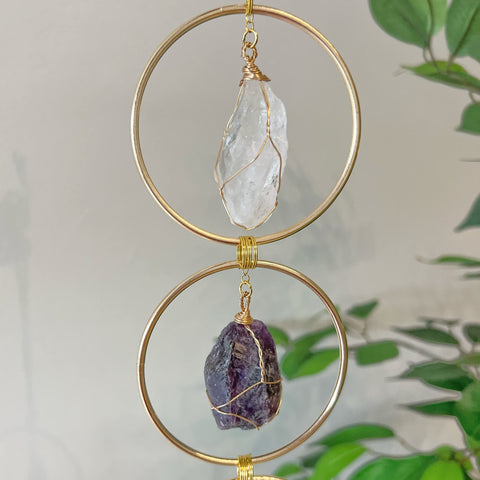 7 Chakra Crystal Hanging Ornament, Unique, Spiritual Boho Wall Decor, Raw Chakra Stones Amethyst Suncatcher, Rose Quartz Crystal (Gold)