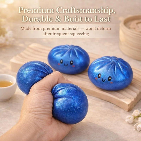Simulated Smiley Steamed Bun Squishy Toy, Cute Stress Relief Plaything, Soft Slow-Rebound Texture, Adorable Desktop Decor（Red pinch）