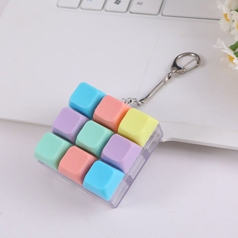 Creative Fingertip Stress Reliever: Keyboard Click Sound Keychain, Colorful Fidget Ring Relaxation Companion（9 key）