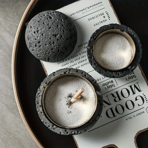 Nordic industrial style concrete ashtray, handcrafted with natural texture, detachable stainless steel bowl with anti-ash lid — easy to clean, durable, suitable for living rooms, bars, offices, ideal gift for Father’s Day, Christmas, housewarming.（BLACK)