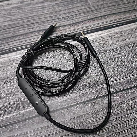 USB-C to 2.5mm Male Cable for QC25/QC35/QC35II/QC45 Headphones with Microphone