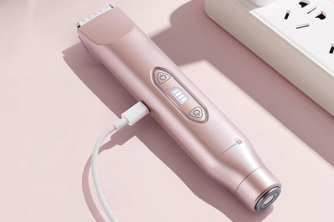 3-in-1 Electric Shaver Nose Hair Trimmer for Face Body Bikini Underarm and Legs - Gold
