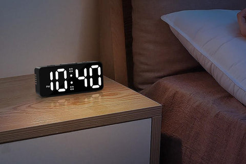 Small Digital Alarm Clock with 5 Dimmers and 5 Alarm Volumes for Bedrooms - Black