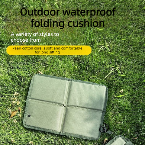 Portable Folding Outdoor Seat Cushion, Portable Insulated Seat Cushion for Camping, Picnics, and Hiking - Black