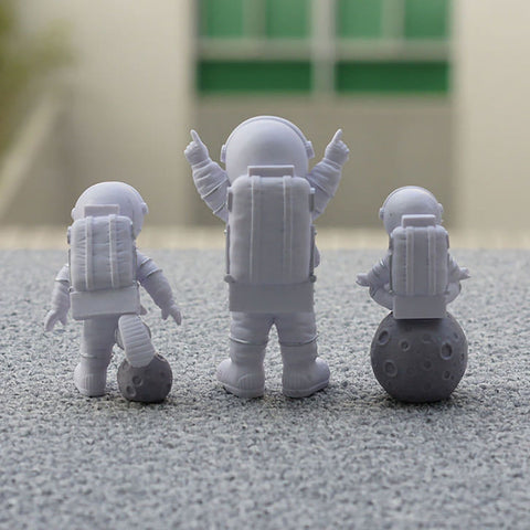 3 Piece Astronaut Figurines Cute Nordic Style PVC Spaceman Desk Decor for Cake Decoration Kids Room Bedroom Bookshelf
