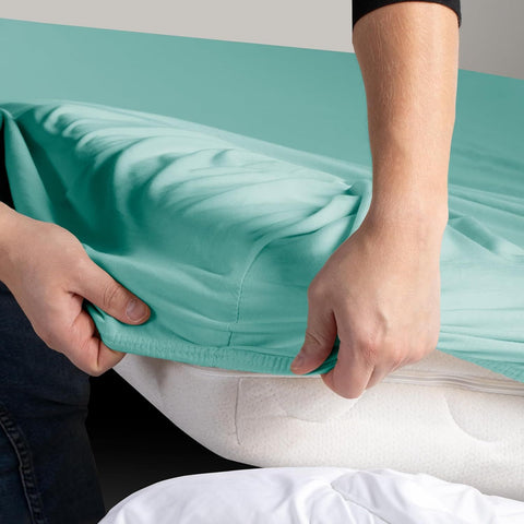 Hotel Quality Fitted sheets - 2 Piece Fitted sheets  -Breathable Bedding - Wrinkle, Fade, Stain Resistant- 26inch/40cm Deep Pocket Fitted Bed Sheet-Wrinkle and Fade Resistant,(Ice blue,Super King)