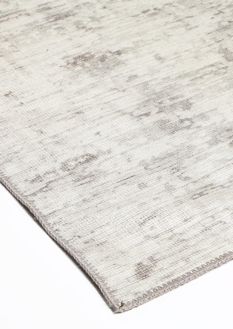 vintage-crown-alfred-ivory-distressed-vintage-rug 280X380