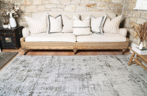 vintage-crown-alfred-ivory-distressed-vintage-rug 280X380