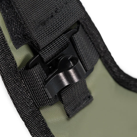 Green Outdoor Tactical Chest Bag - CS Running Hydration Sports Chest Pack for Men (0.572kg, 30x30x6 cm)