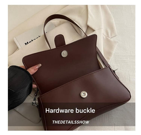 Red Fashion Retro Crossbody Bag French Chic Small Shoulder Bag Women’s Baguette Underarm Bag