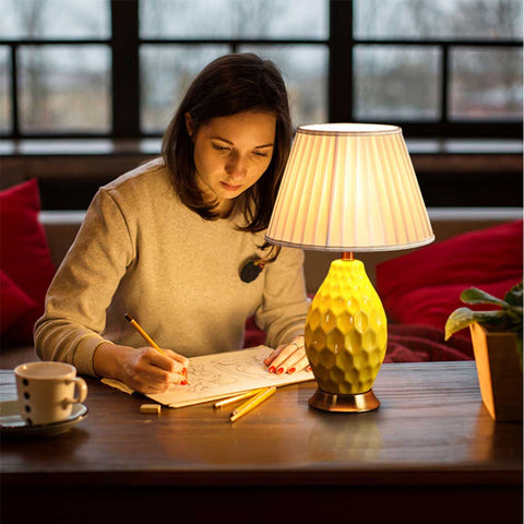 Textured Ceramic Table Lamp White