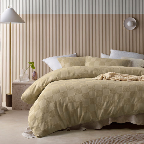 Accessorize Tipo Safari Chenille Quilt Cover Set Double